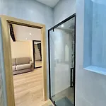 Floor דירה *